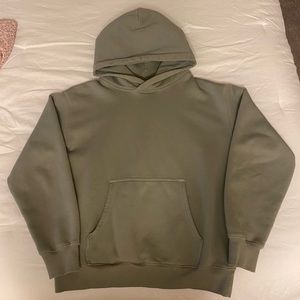 Aritiza hoodie